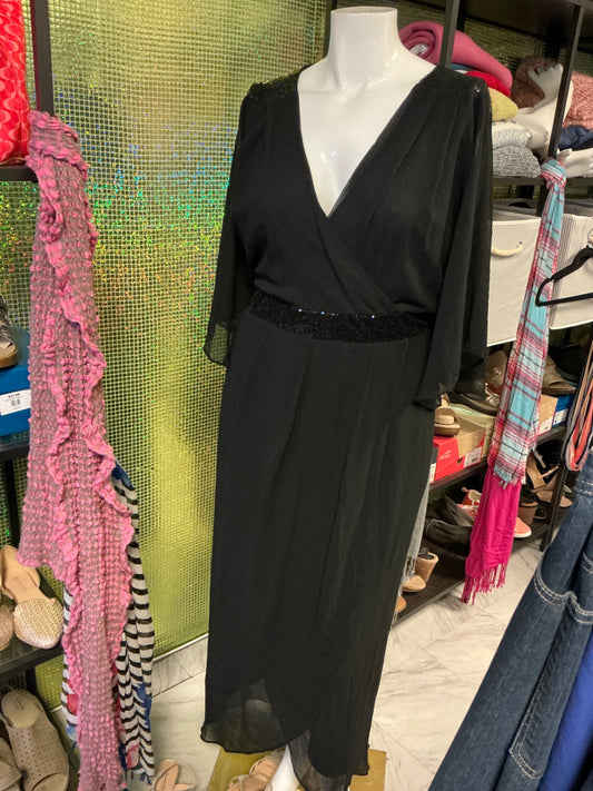 City Chic Dress - Black - 22