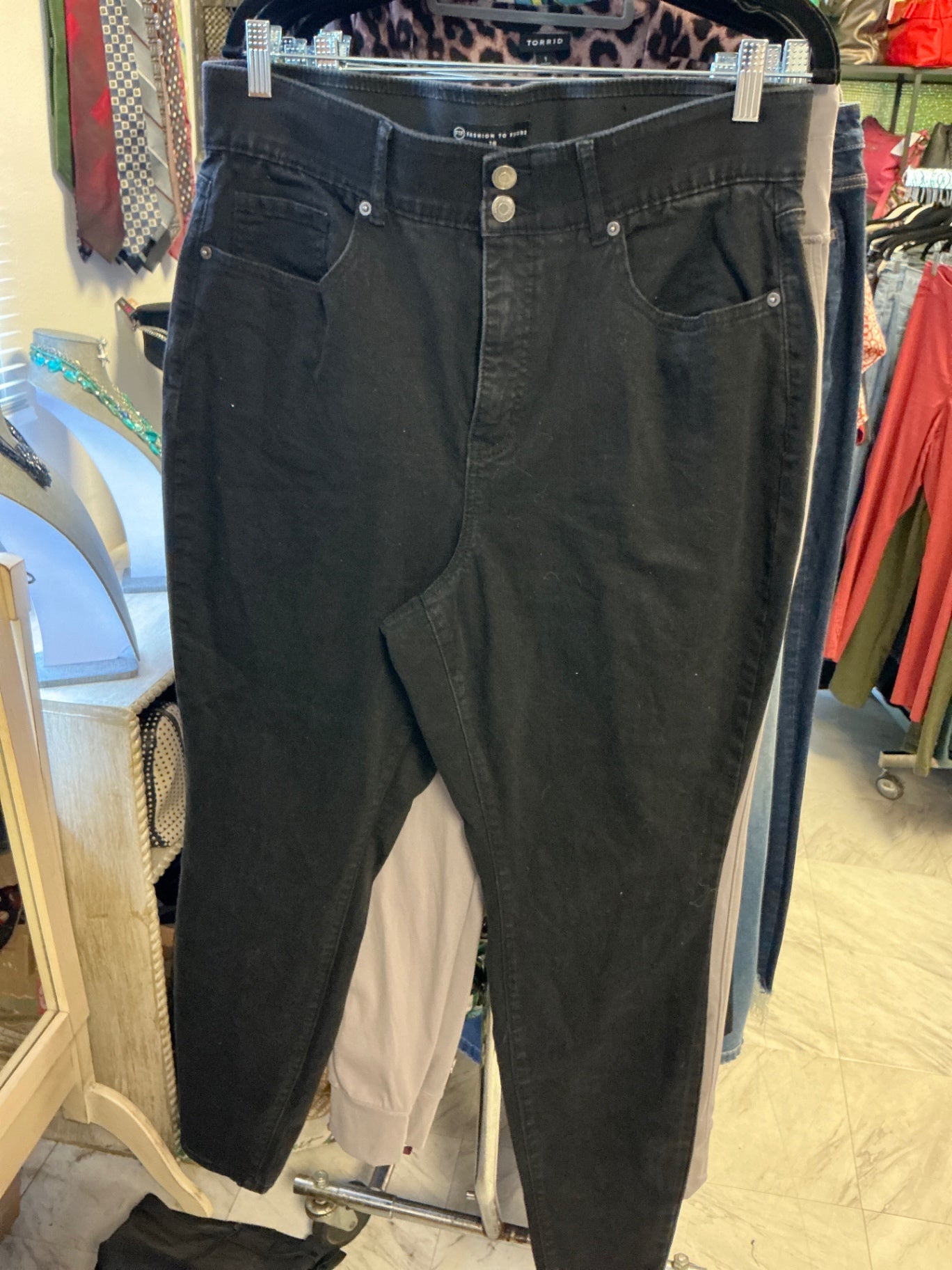 Fashion to Figure Jeans - Black - 18