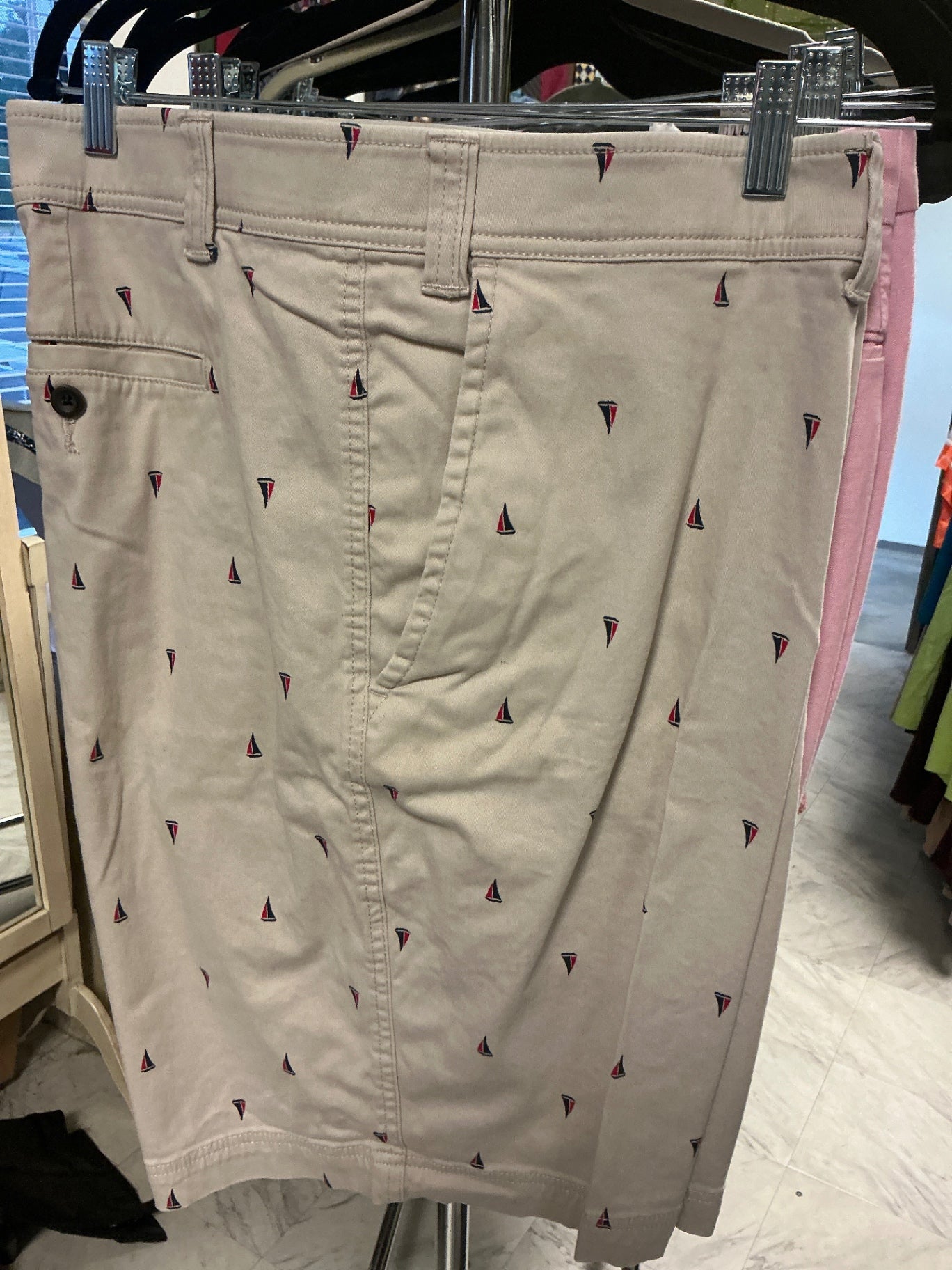 Foundry Casual Shorts - Beige with navy and red sailboat pattern - 52