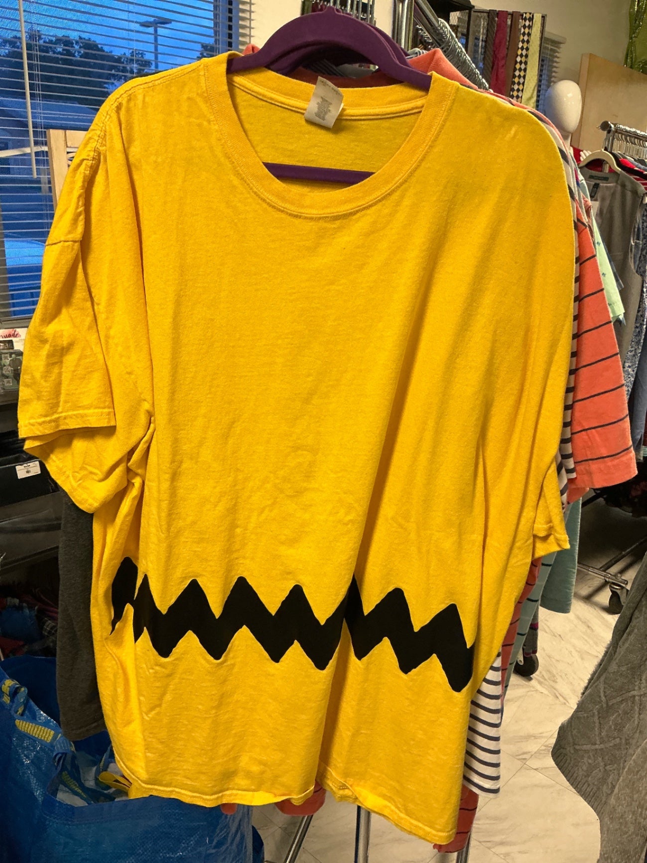 Gildan T-Shirt - Yellow with black accents - 4XL