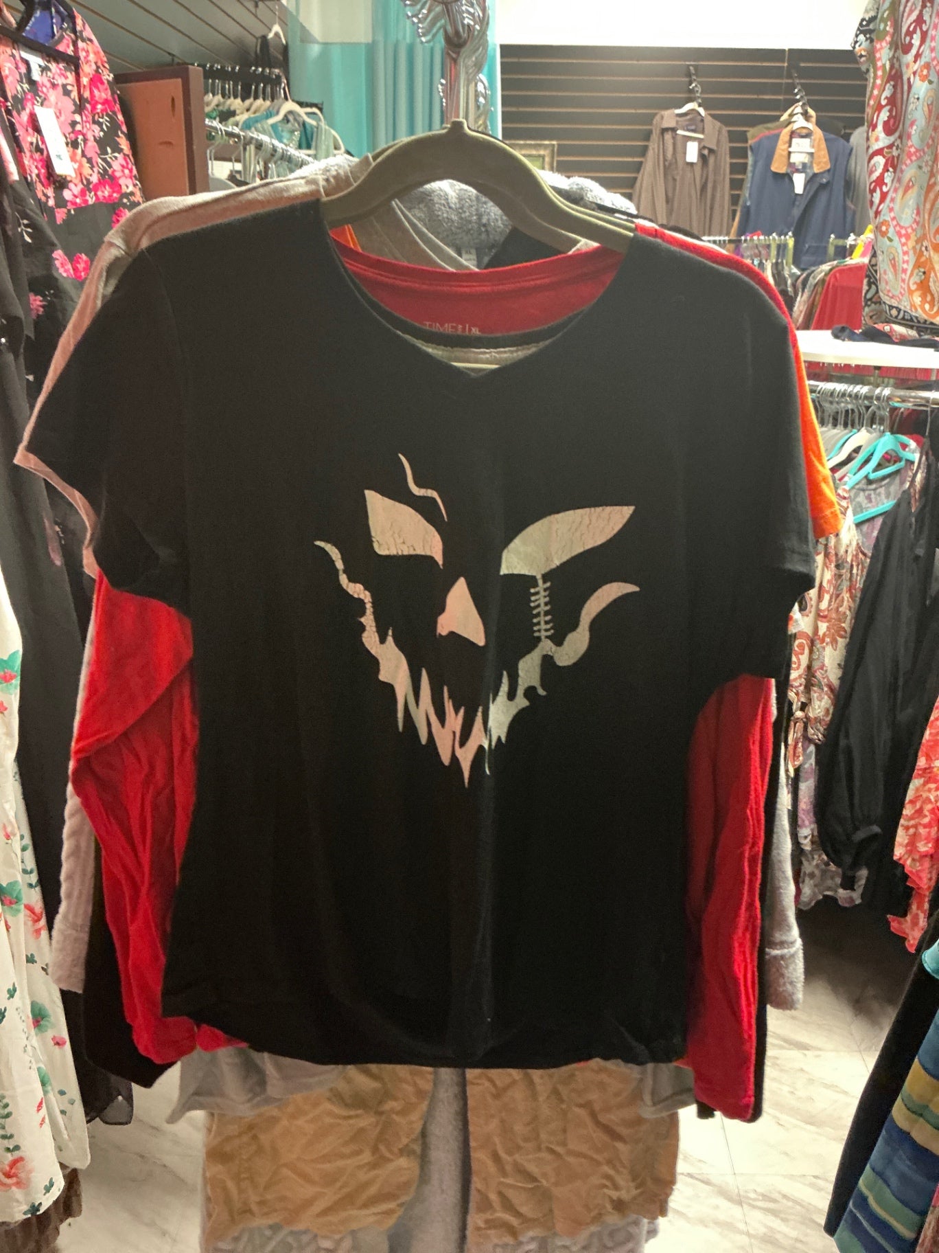 T-Shirt - Black - XL
