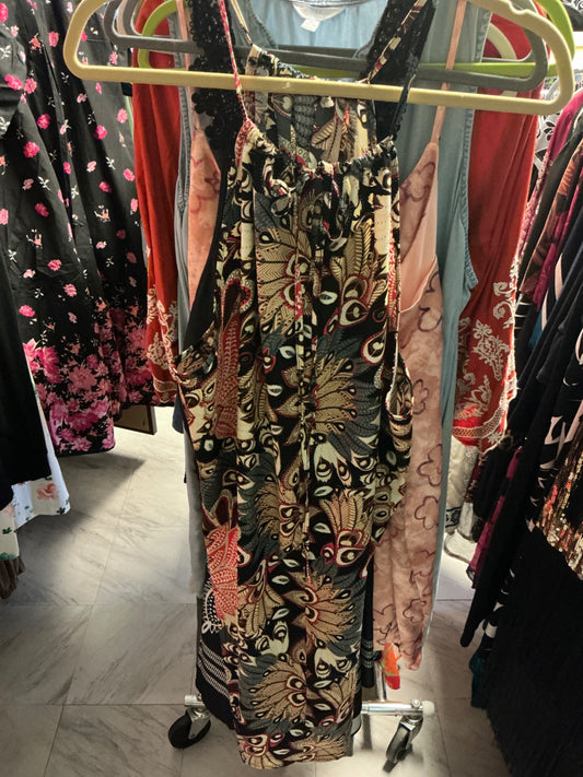 Dress - Multicolored (Black, Red, Beige, White, and other colors) -