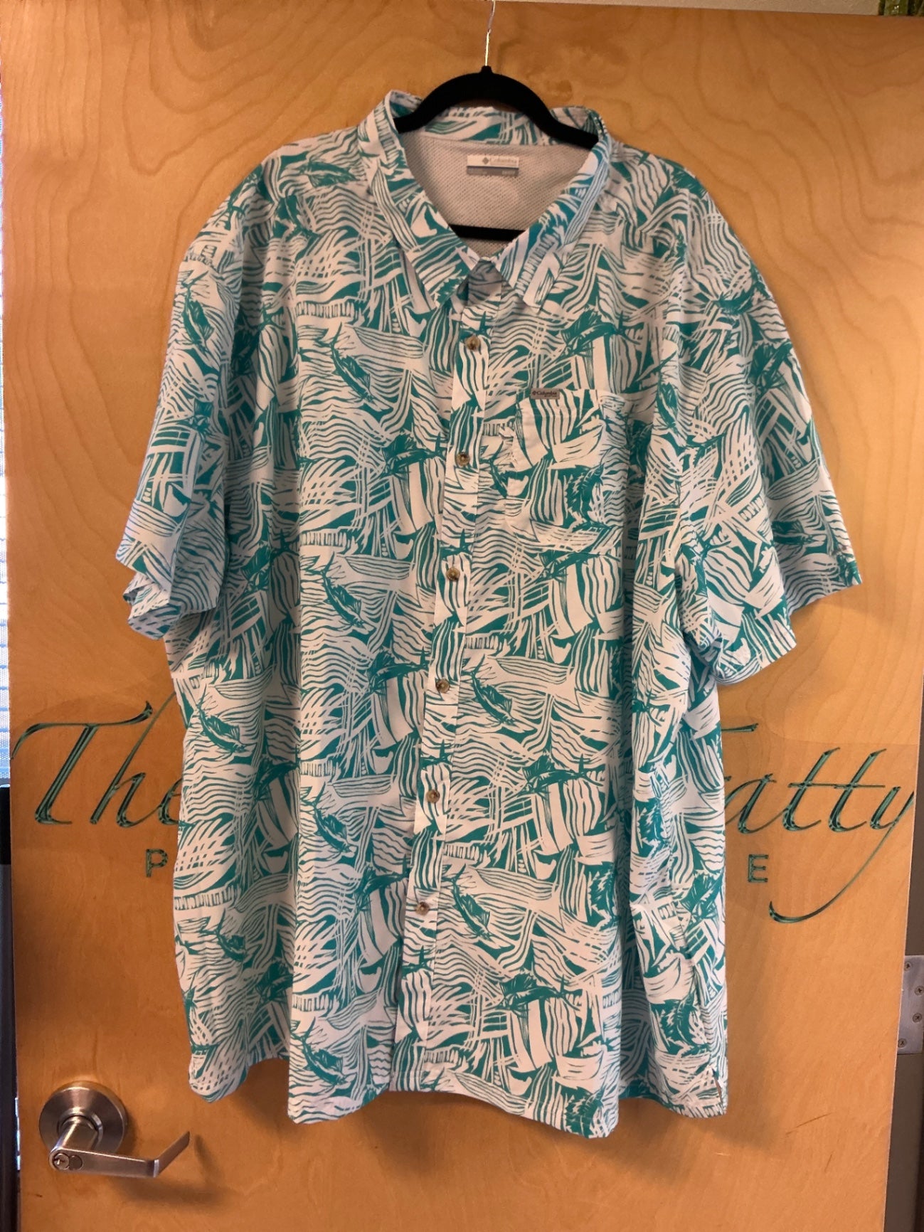 Columbia Shorty Sleeve Button Up Shirt - Beige and Teal - 5X