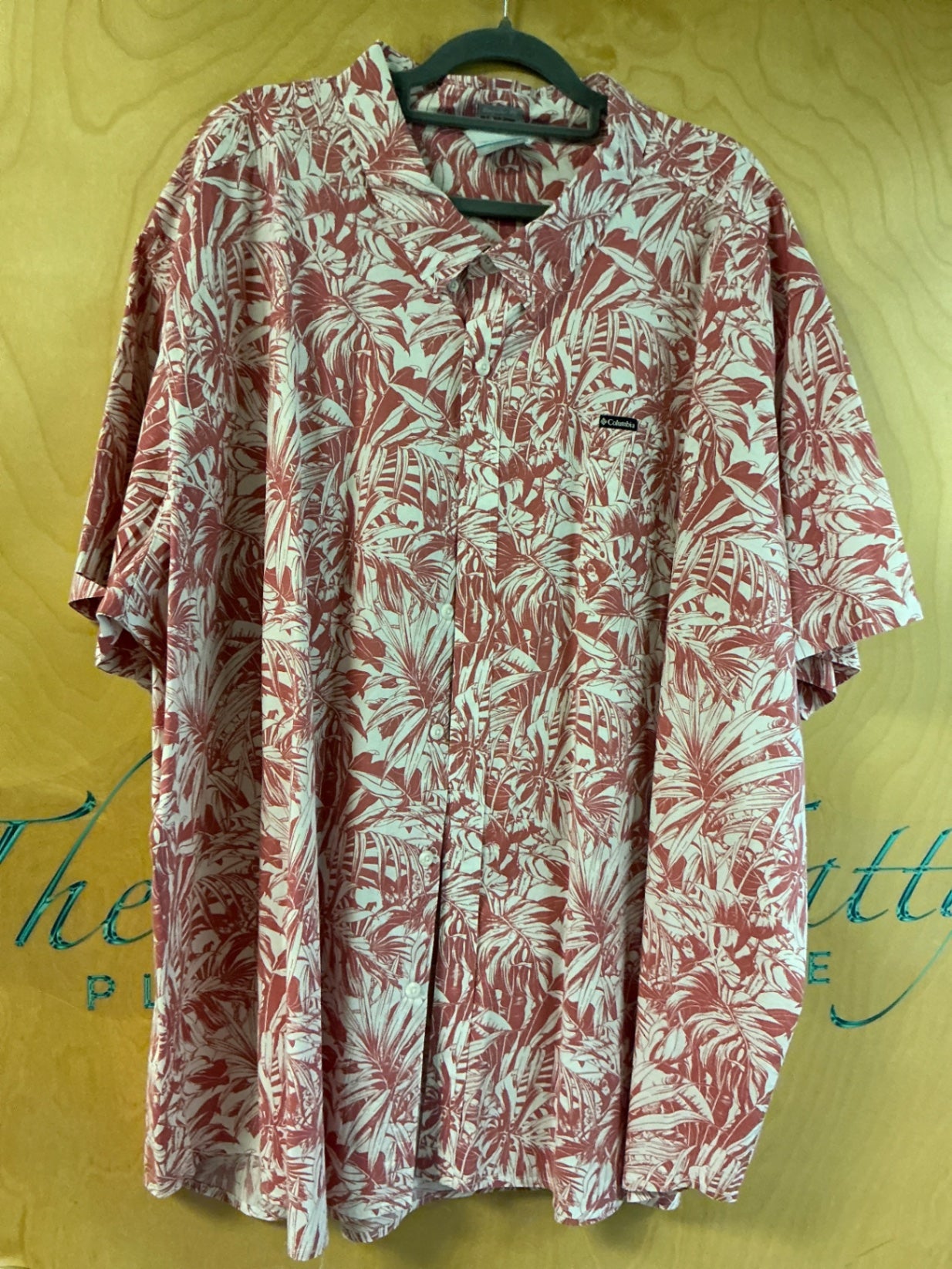 Columbia Short Sleeve Button-Up Shirt - Red and white - 5X
