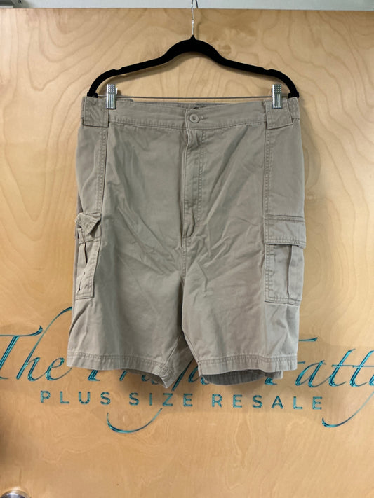 Roundtree & Yorke Cargo Shorts - Beige - 54W