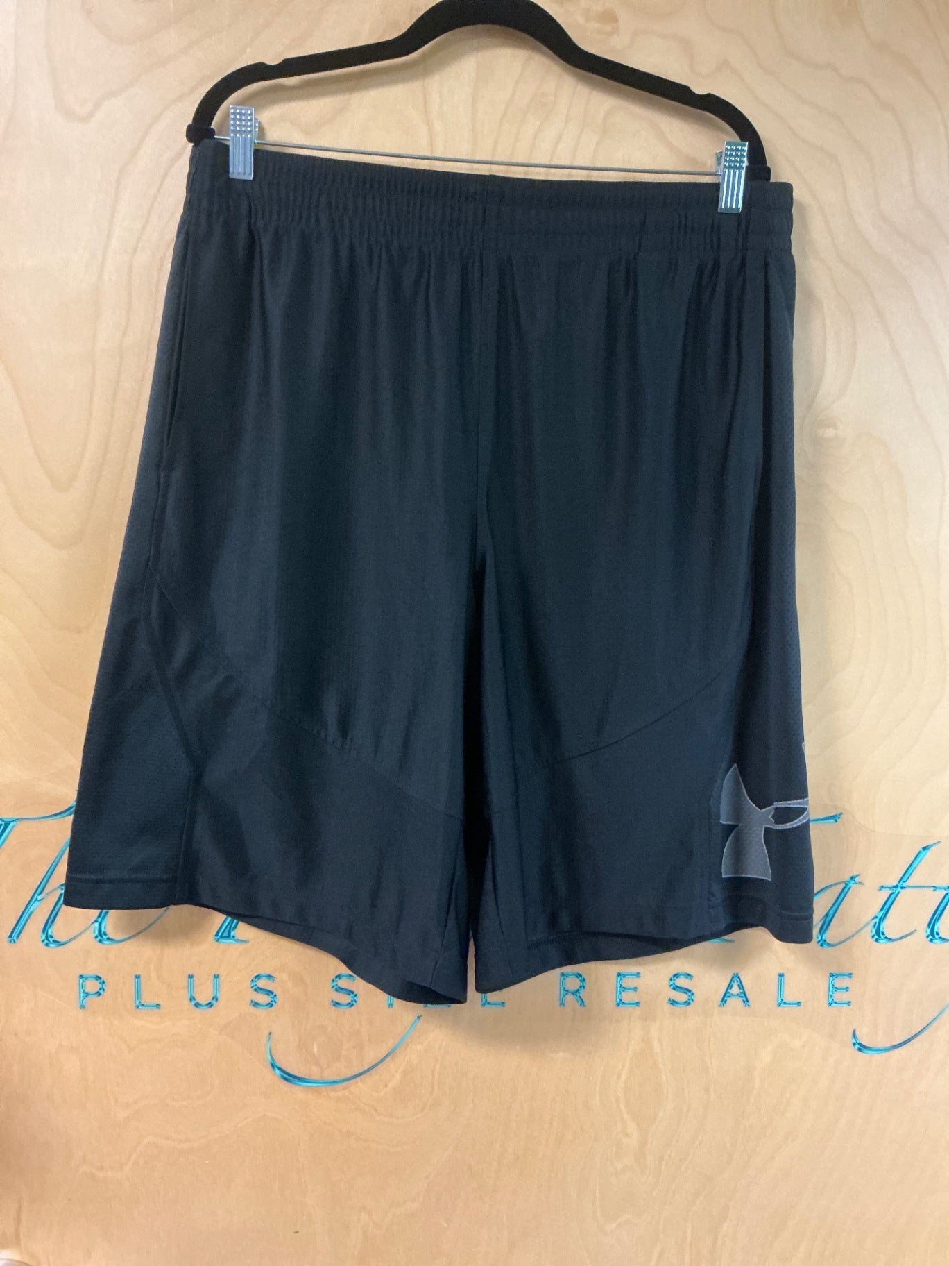 Under Armour Athletic Shorts - Black - XL