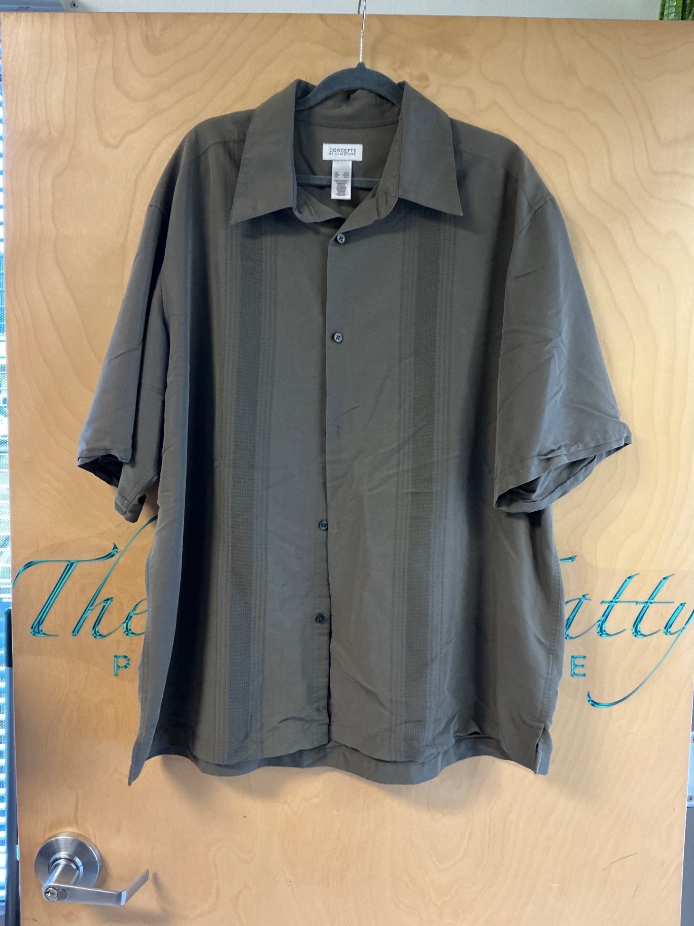 Concepts by Claiborne Short Sleeve Button-Up Shirt - Olive Green - 2XLT