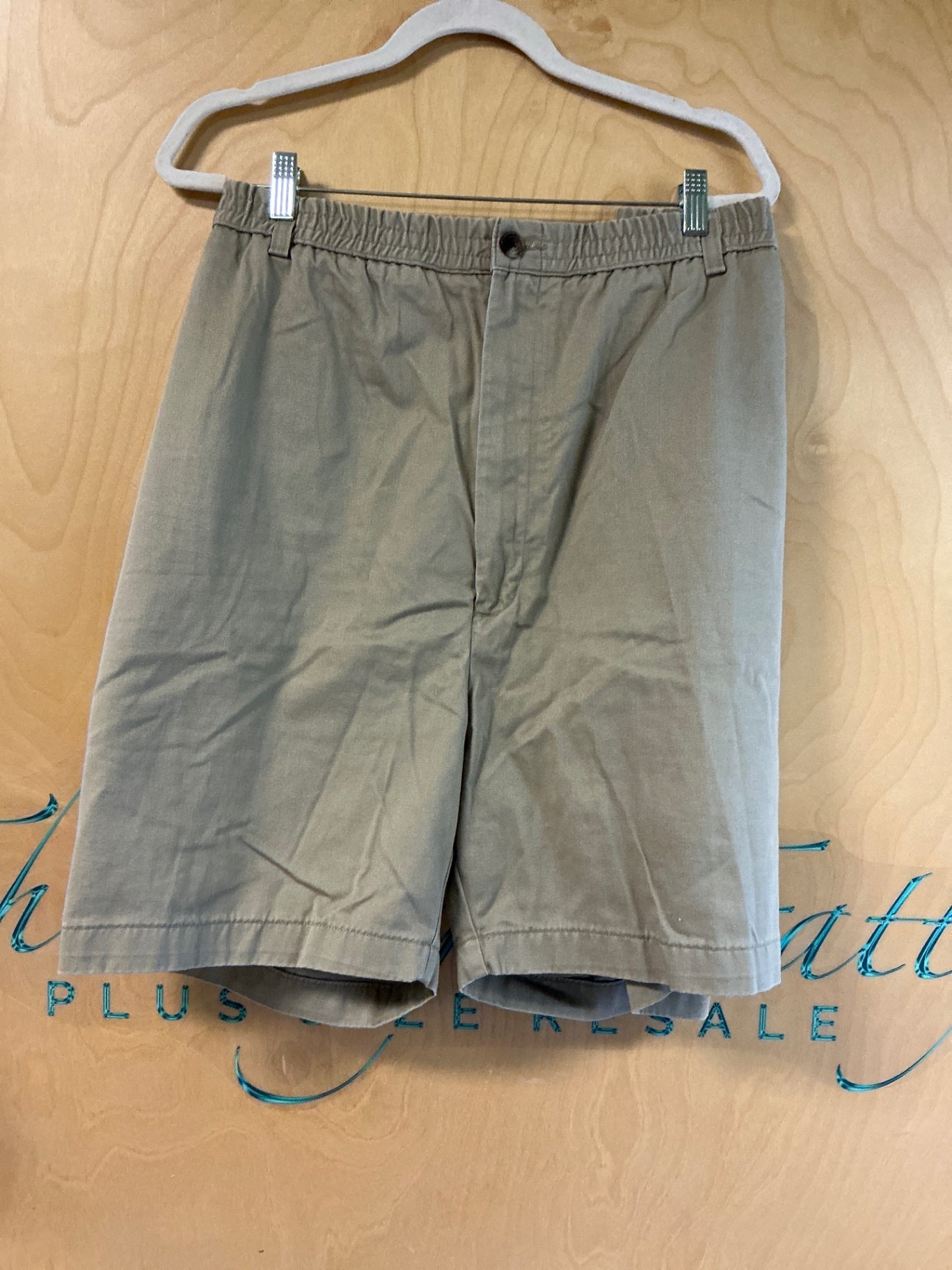 Roundtree & Yorke Shorts - Khaki - 52