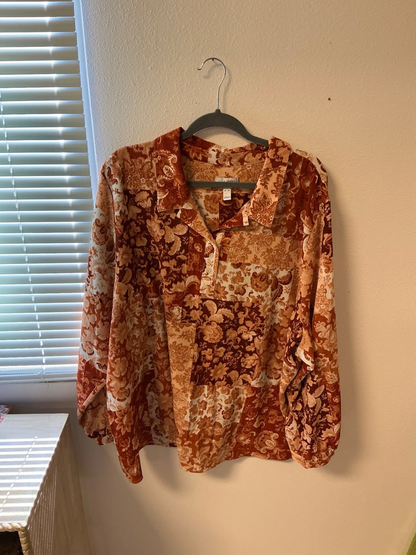 D & Co Blouse - Multicolor (Predominantly shades of brown and beige) - 5X