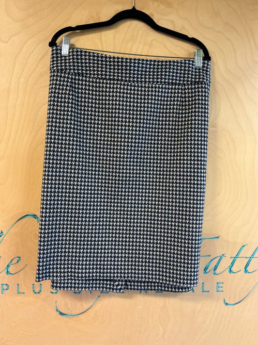 Lane Bryant Skirt - Black and White - 24