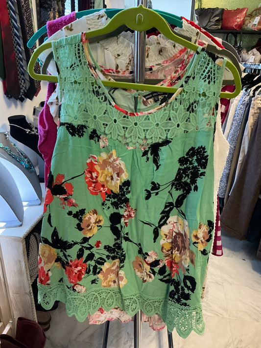 Unique Spectrum Sleeveless Top - Green - 2X