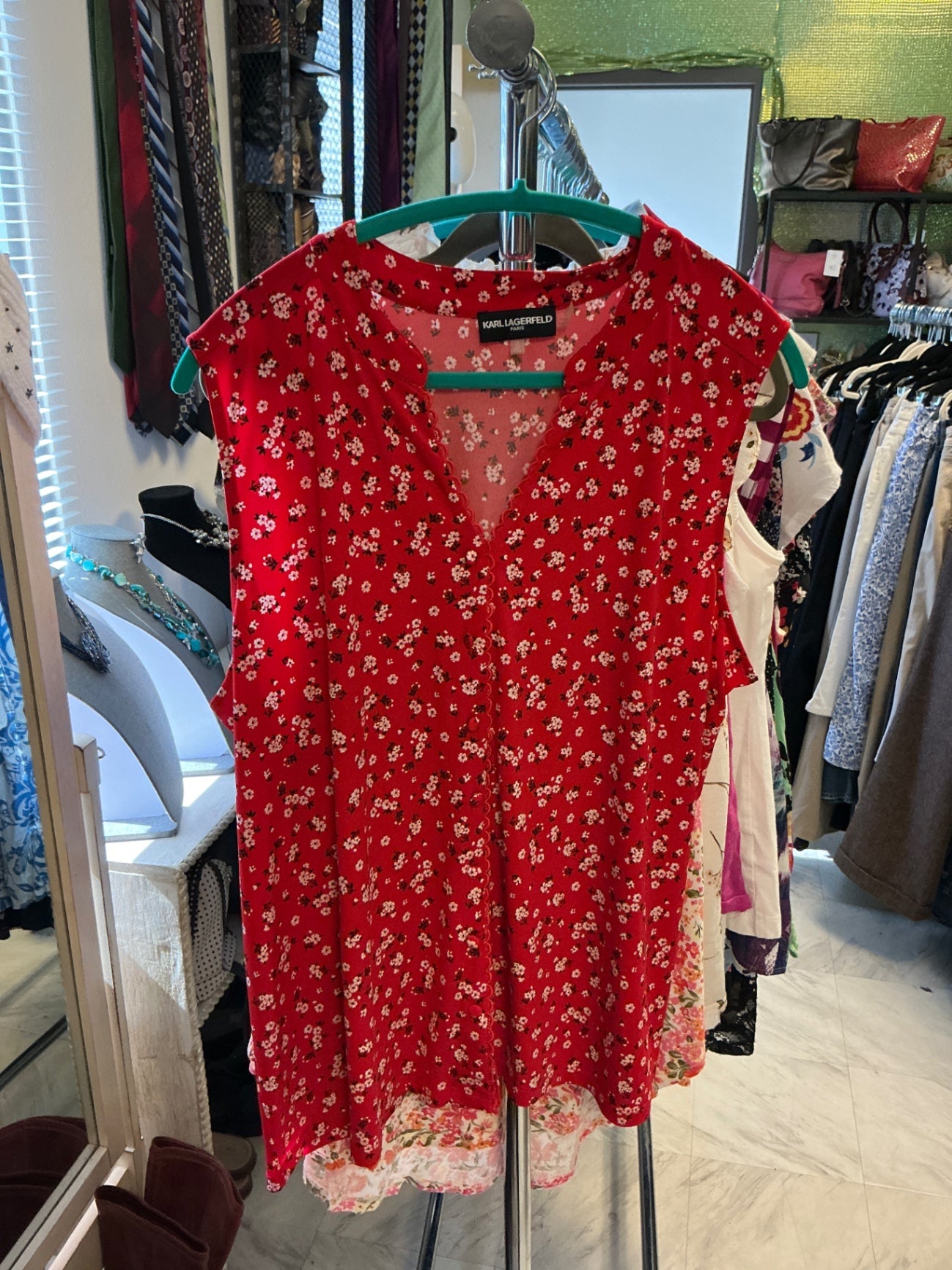 KARL LAGERFELD Sleeveless Top - Red - 1X