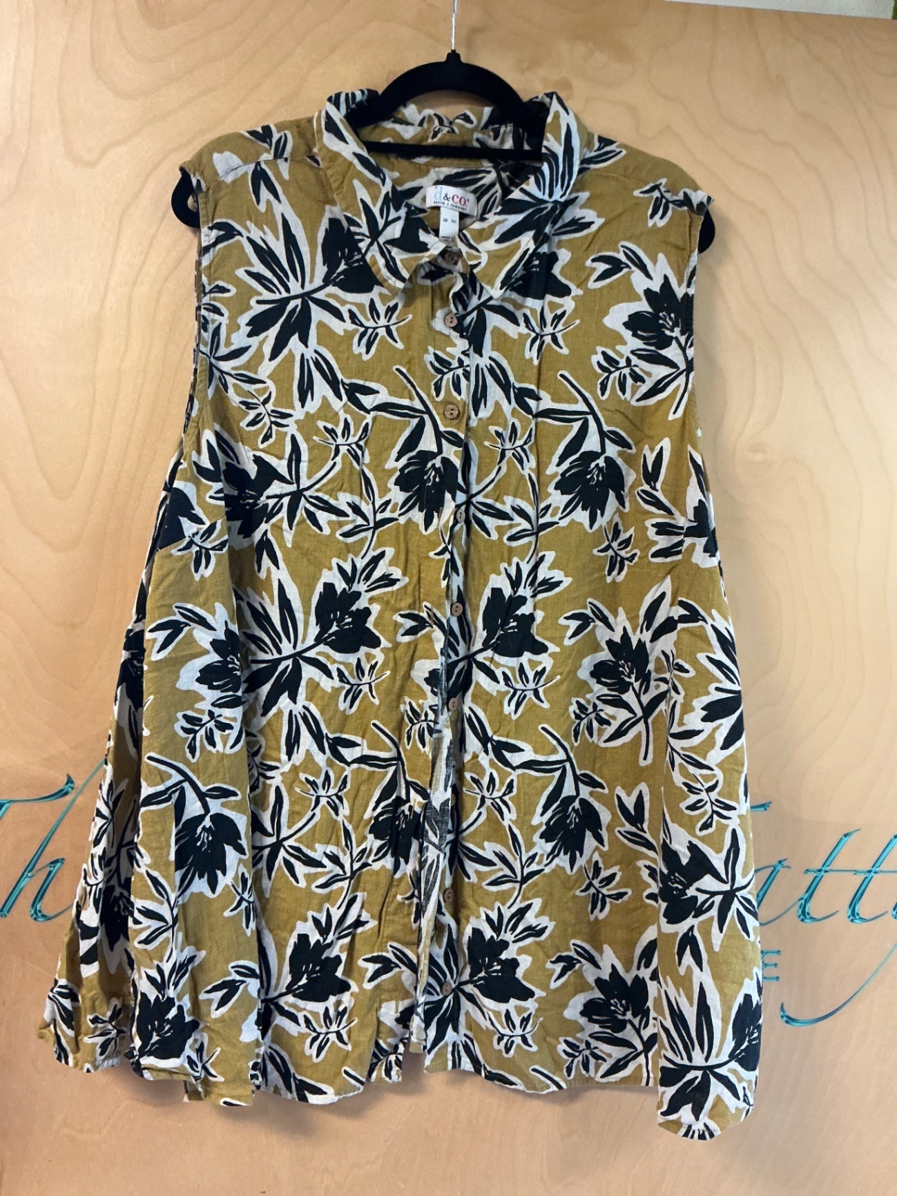D&Co Sleeveless Blouse - Mustard yellow with black and white floral pattern - 5X