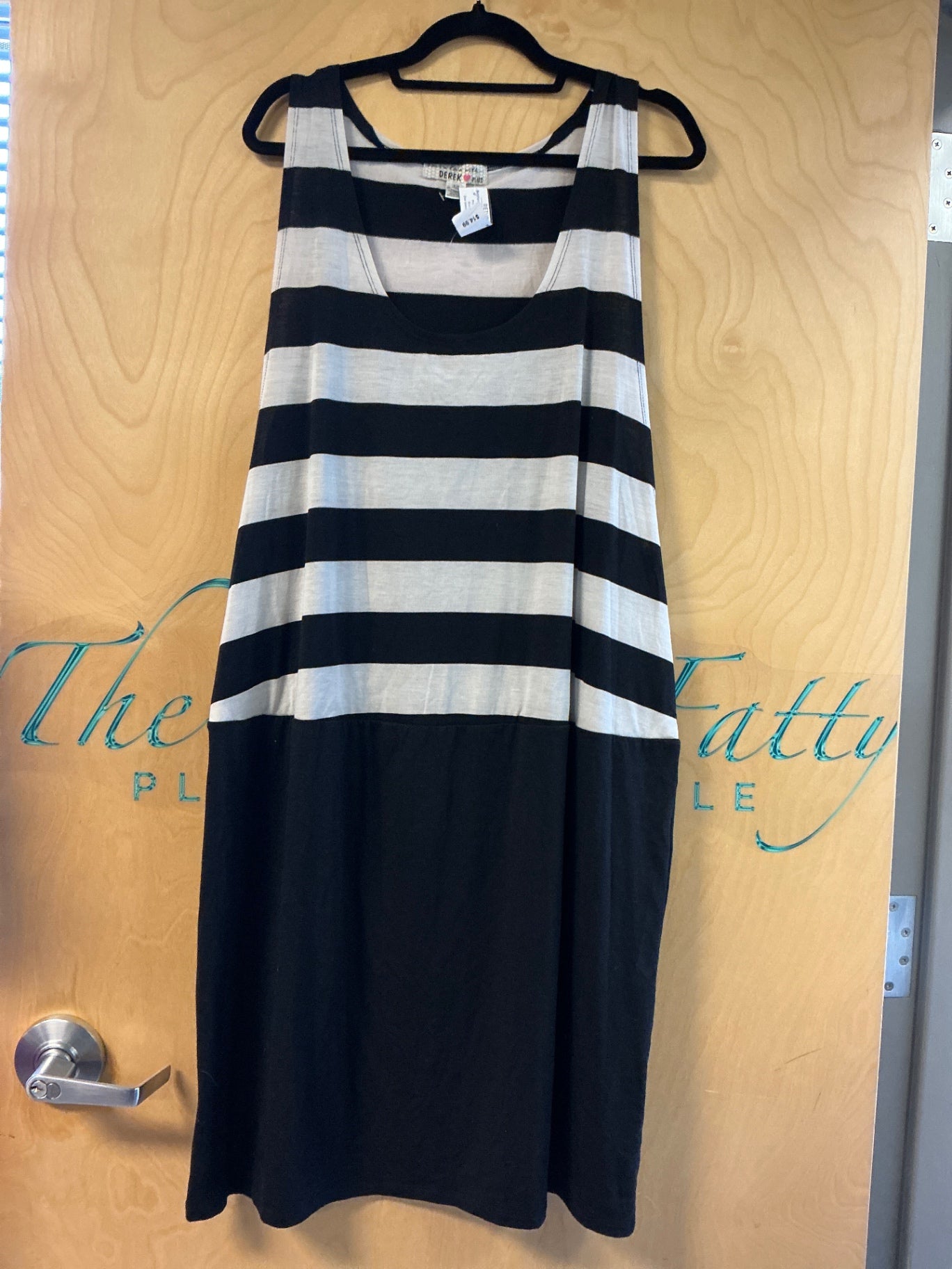 Derek Heart Dress - Black and White - 3X