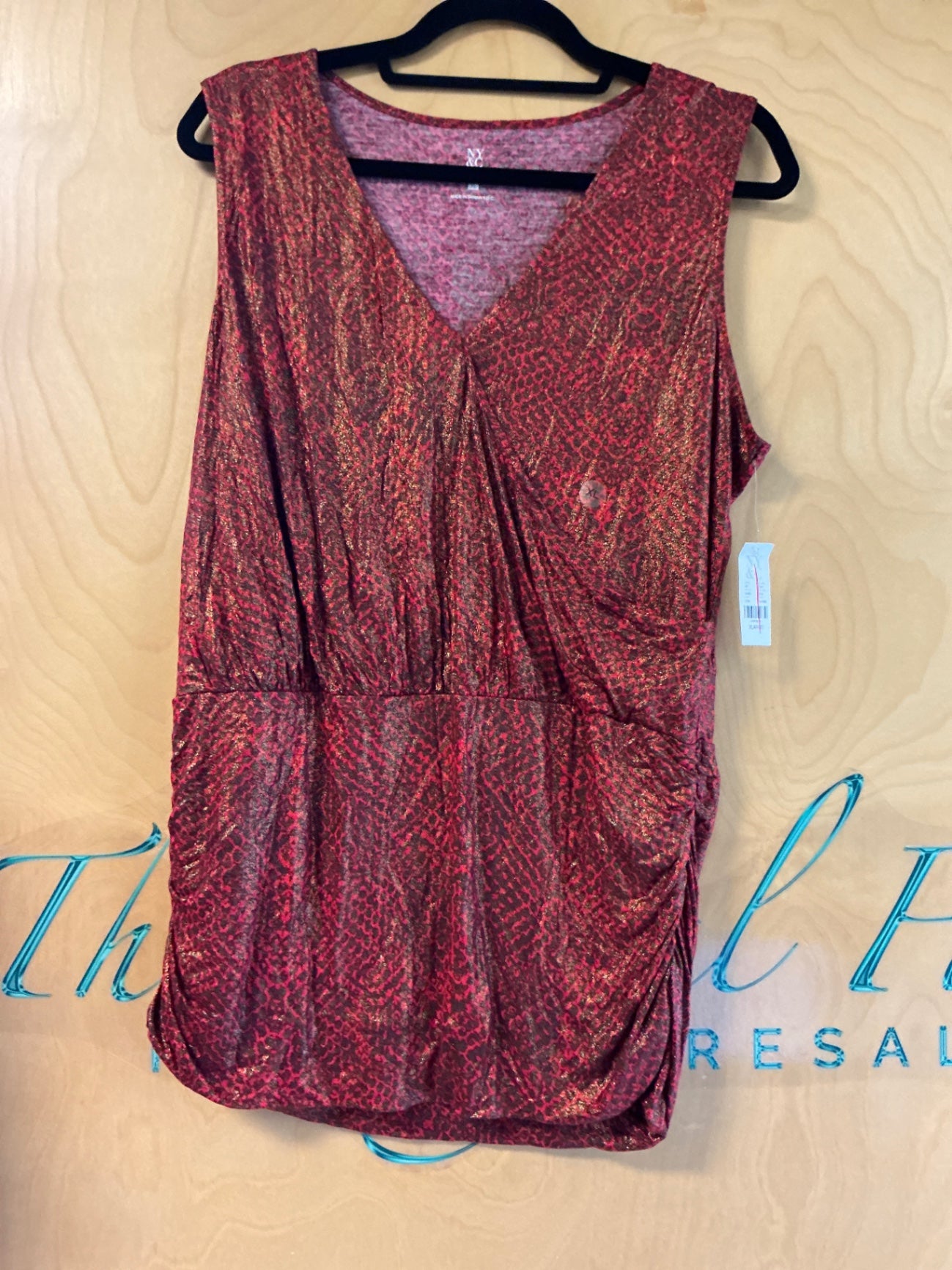 NY&C Sleeveless Top - Red with gold accents - XL