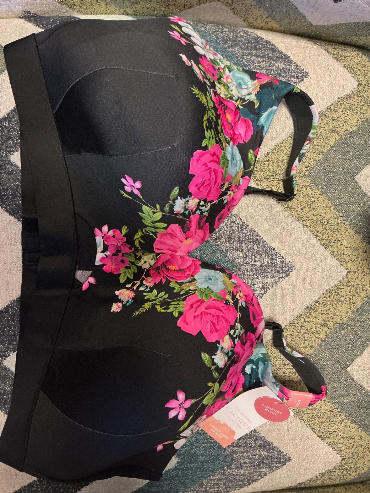 Lane Bryant Cacique Lightly Lined No Wire Bra - Black with pink, blue, green, and white floral print - 42DDD NWT