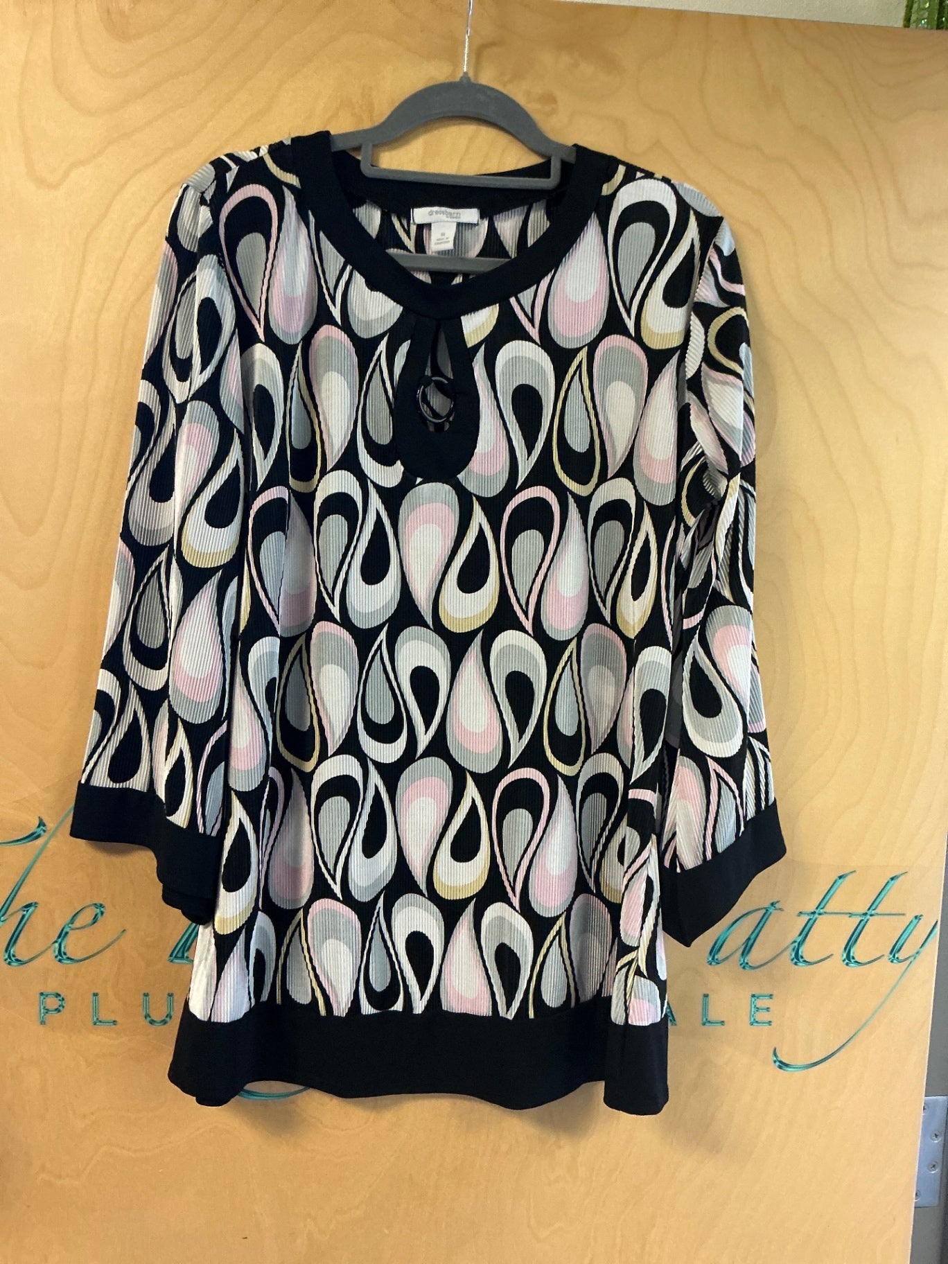 DressBarn Blouse - Multicolored (mainly black, white, pink, beige) - 1X