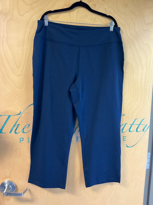 Lands' End Athletic Capri - Blue - XL