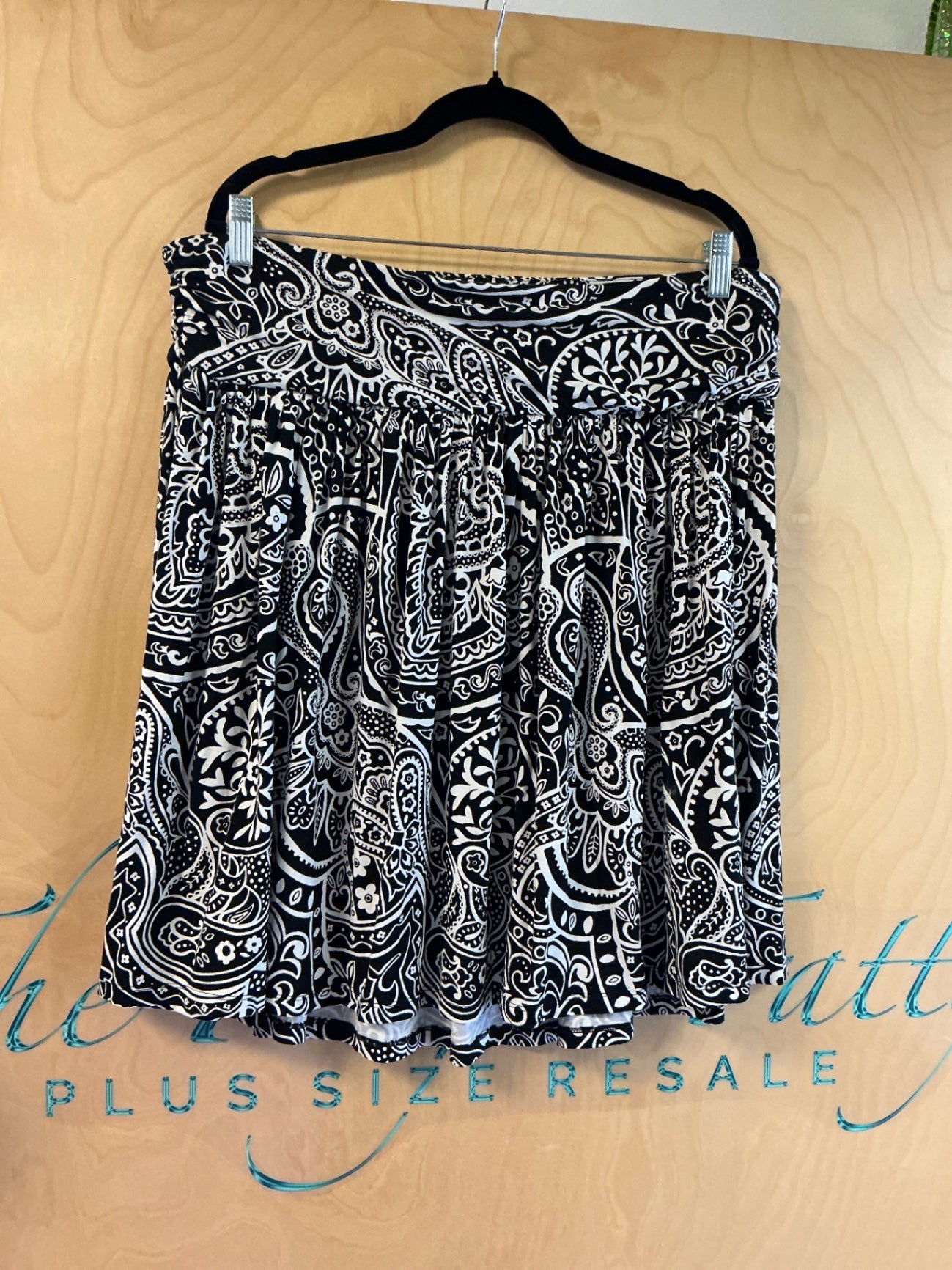 Lane Bryant Skirt - Black and white - 14/16