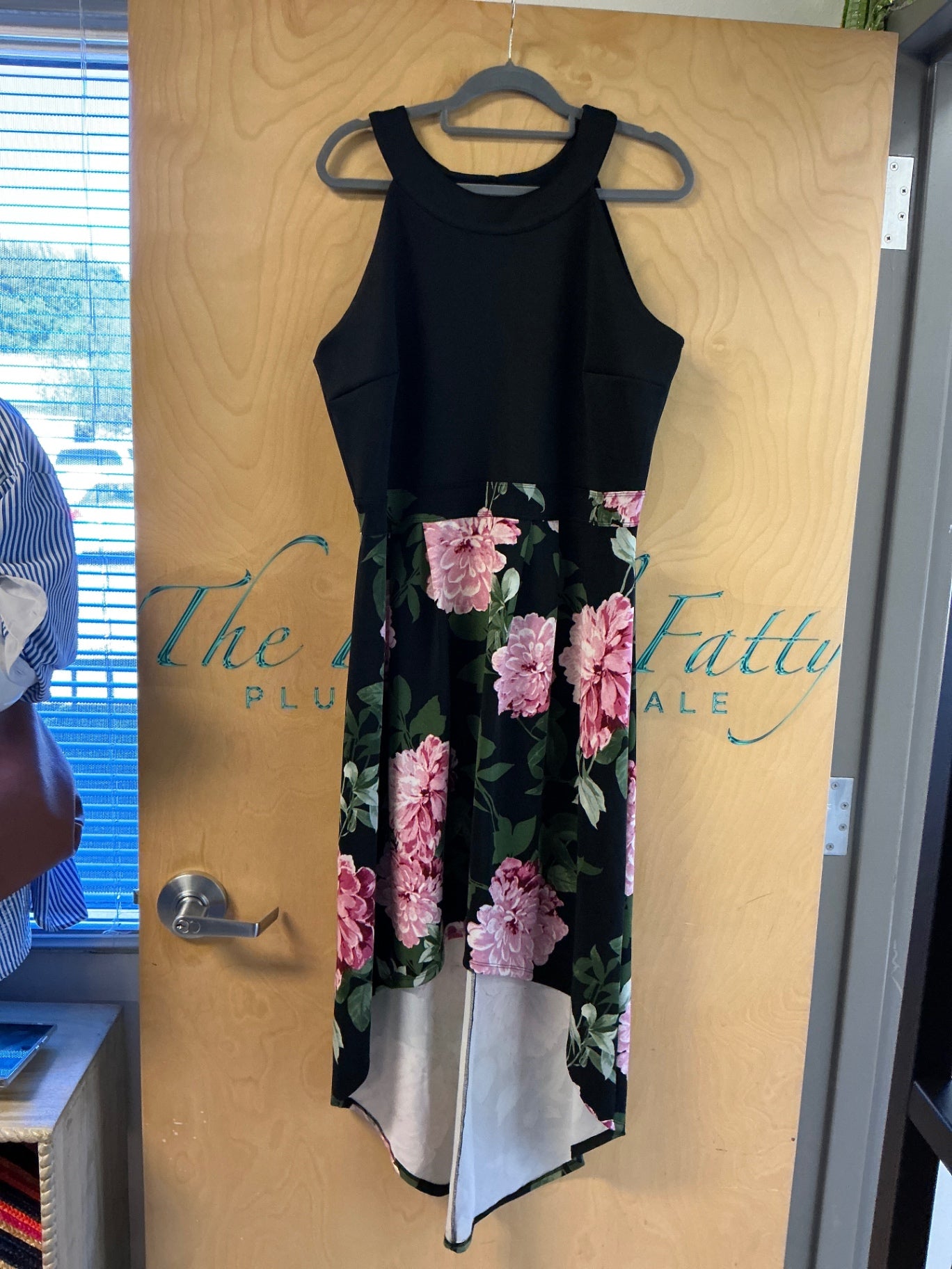 En Focus Dress - Black and Pink - 16W