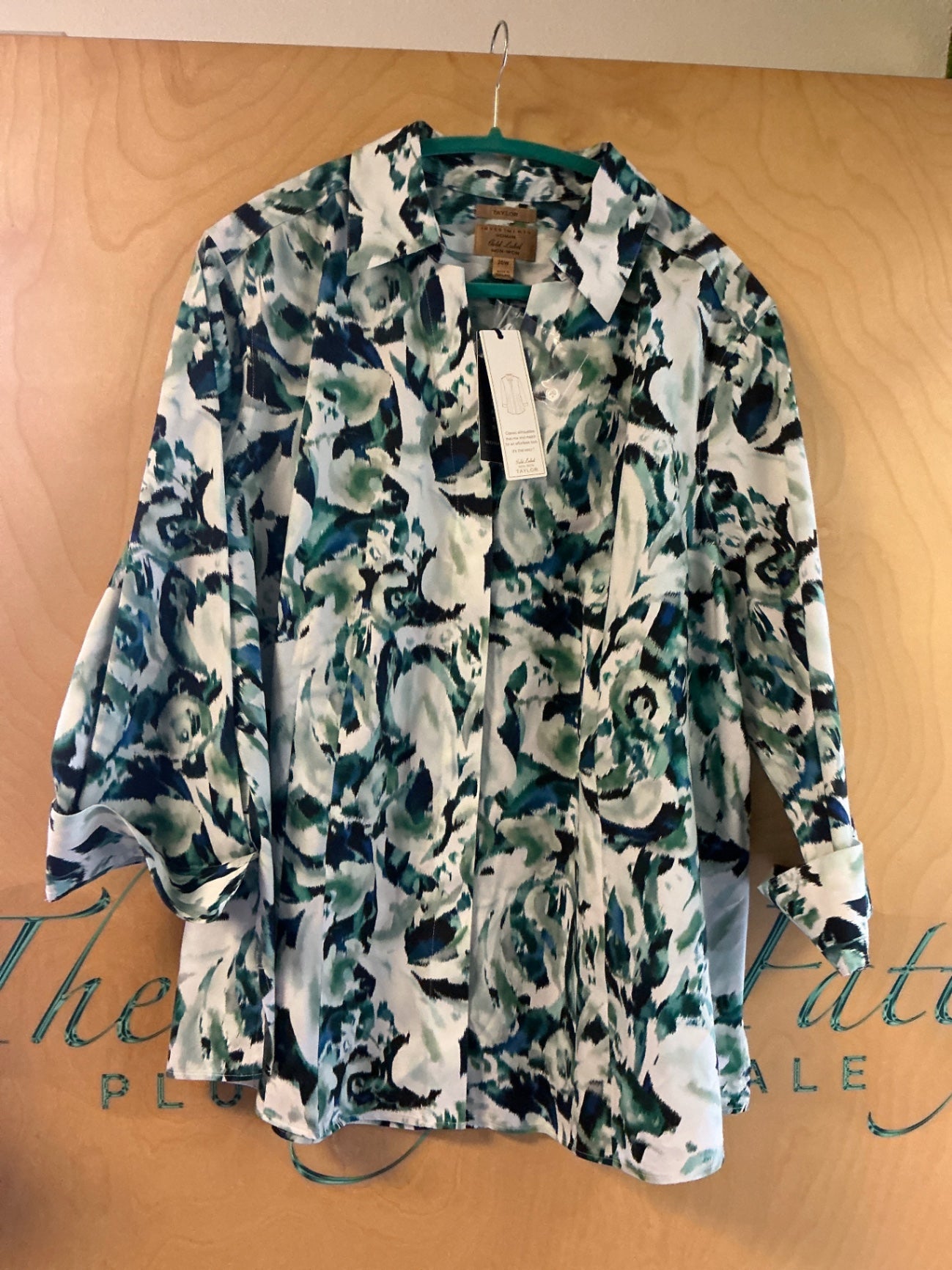 Taylor Investments Woman Blouse - Multicolor - 20W NWT