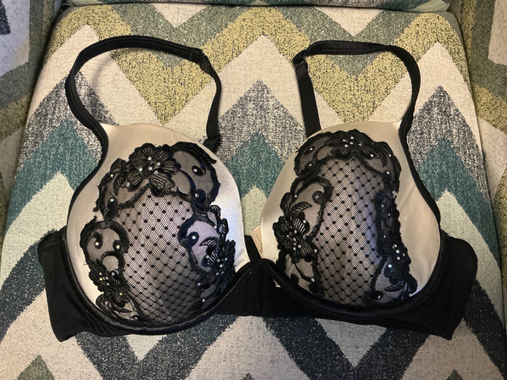 Lane Bryant Cacique Bra - Black and Pearl - 42C