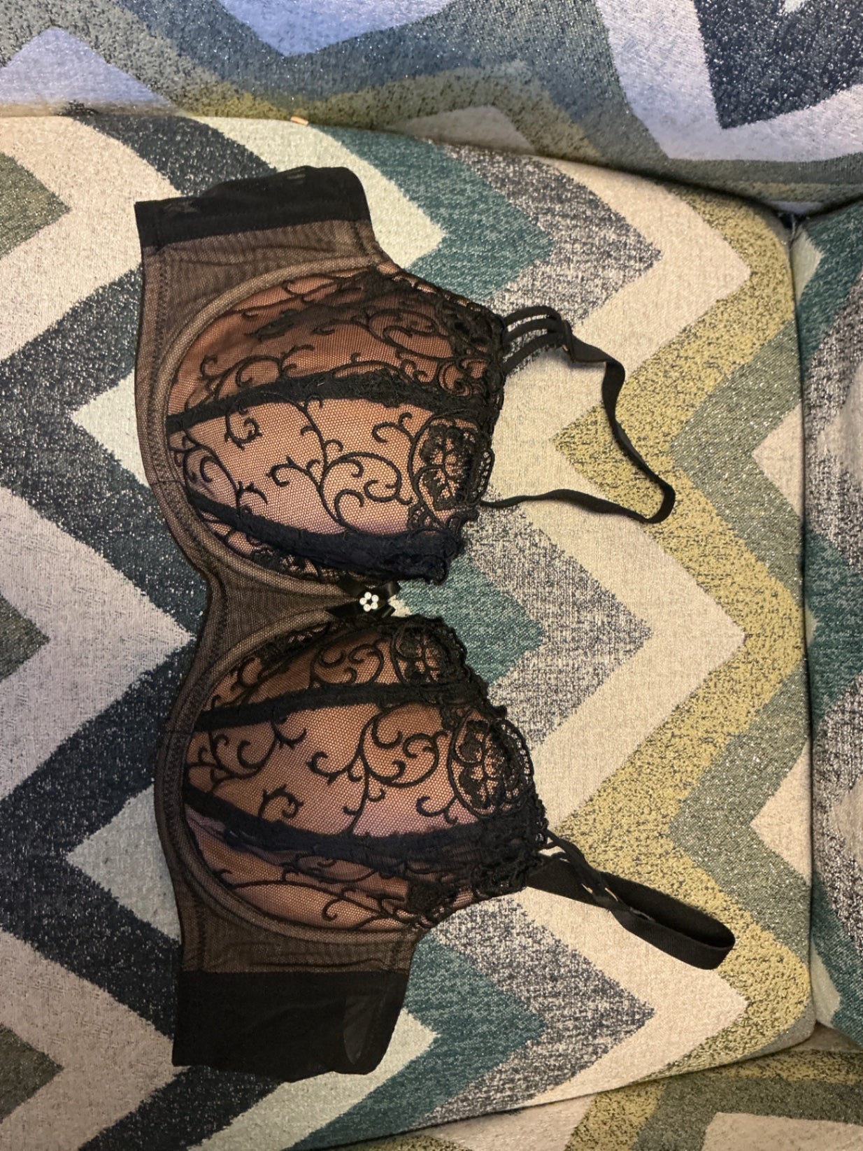 Hips & Curves Bra - Black - 42B