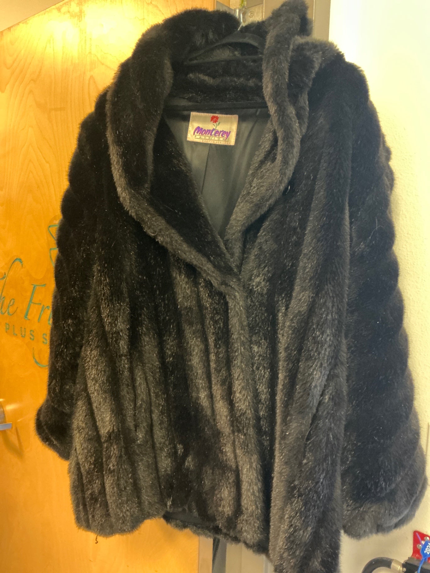 Monterey Vintage Faux Fur Coat - Black and Grey - 3XL