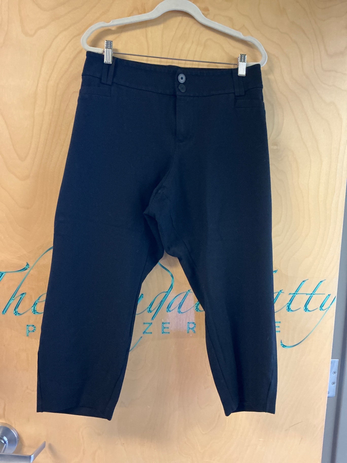 Torrid Stretch Capri - Black - 24