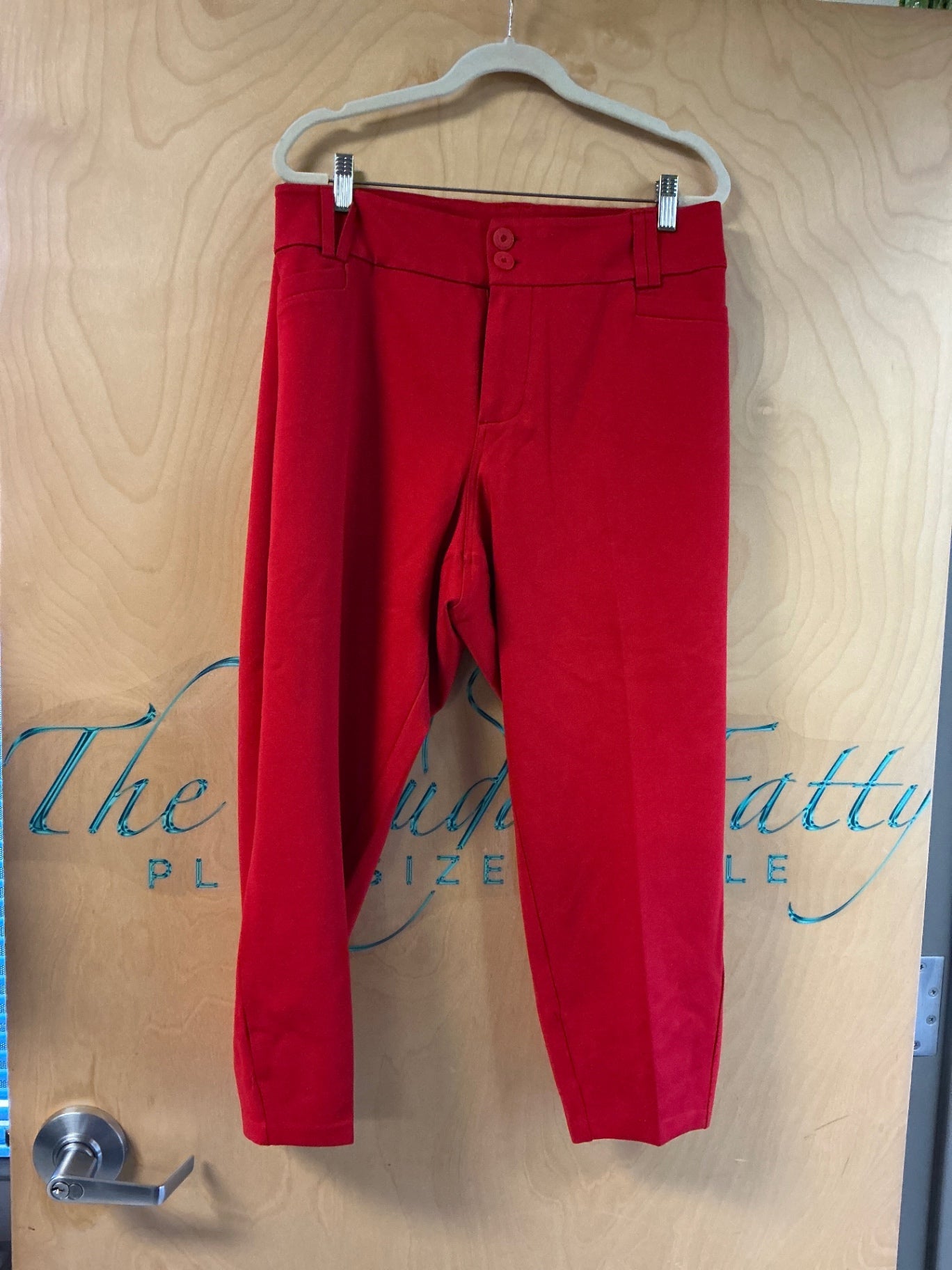 Torrid Stretch Capri - Red - 24